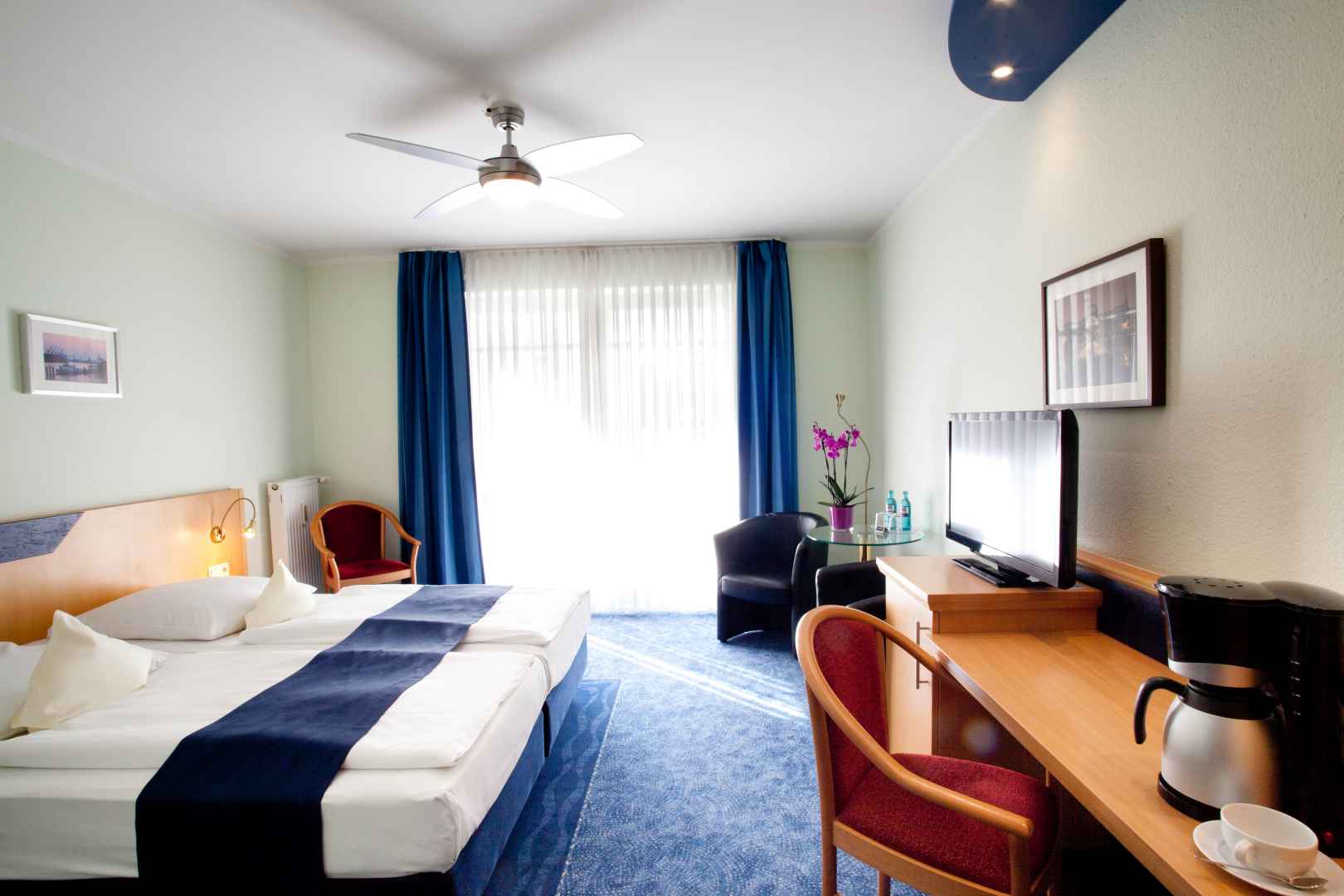 Hotel Hanseport Hamburg Superior Zimmer