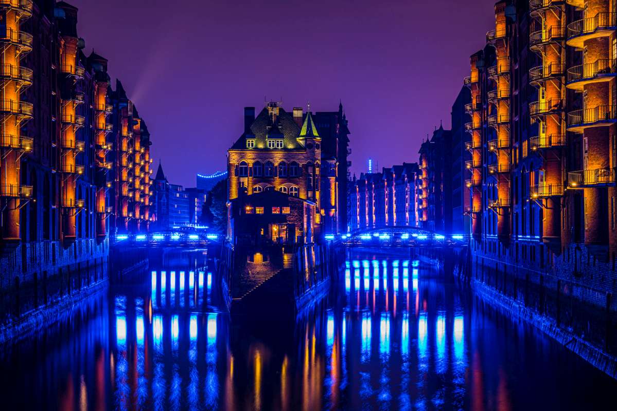 Die Speicherstadt in Hamburg ist ein beliebtes Ausflugsziel vom Hotel Hanseport Hamburg.